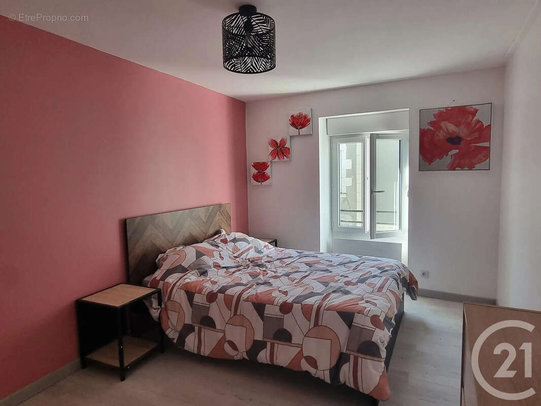 Maison 153 m² à Jalognes  - photo 13