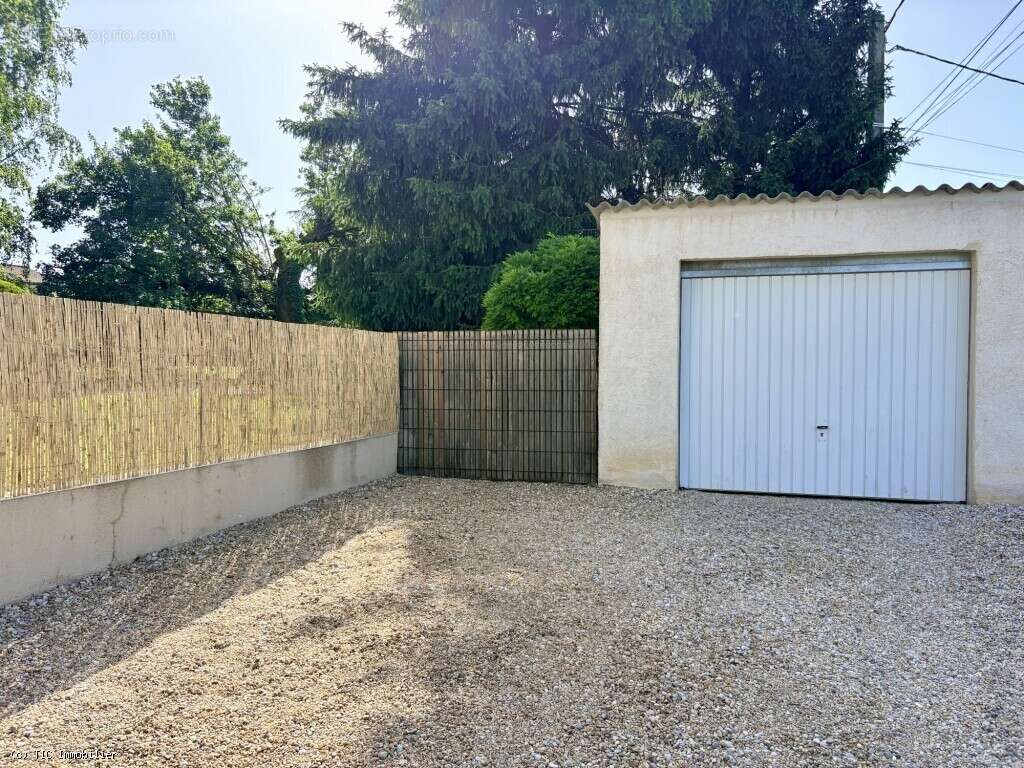 Maison contemporaine de 105 m² avec grand jardin arboré et piscine chauffée - photo 33