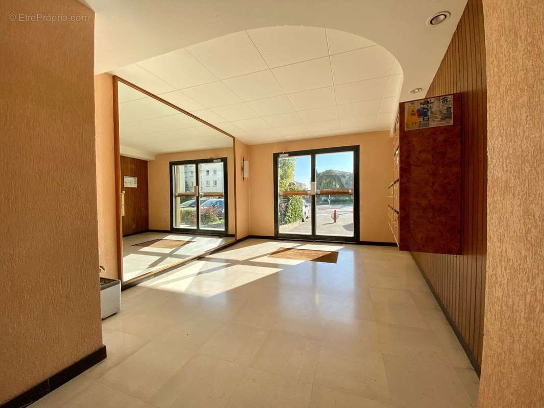 Appartement à ROMANS-SUR-ISERE