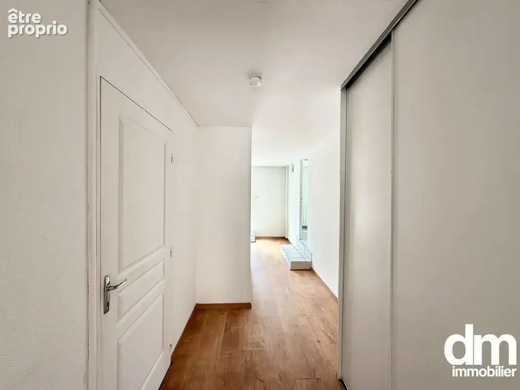 Appartement de type 2 d'une surface de 42m2  avec garage de 20m2 - photo 8