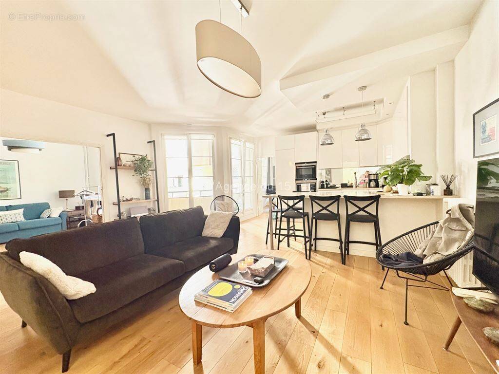 Appartement à ISSY-LES-MOULINEAUX