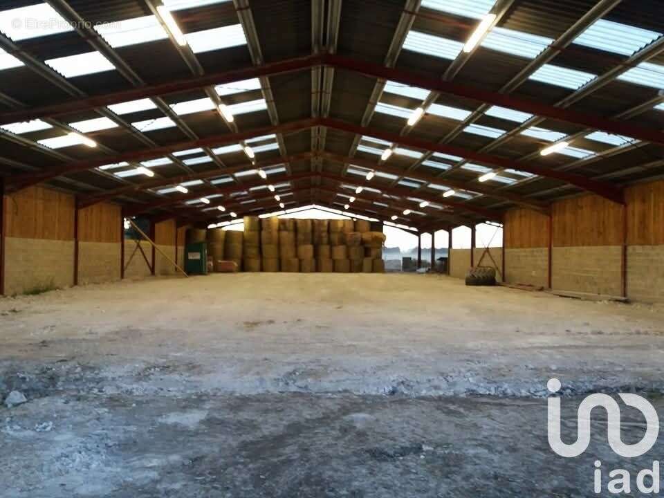 Maison 2112 m² à Rethel  - photo 9