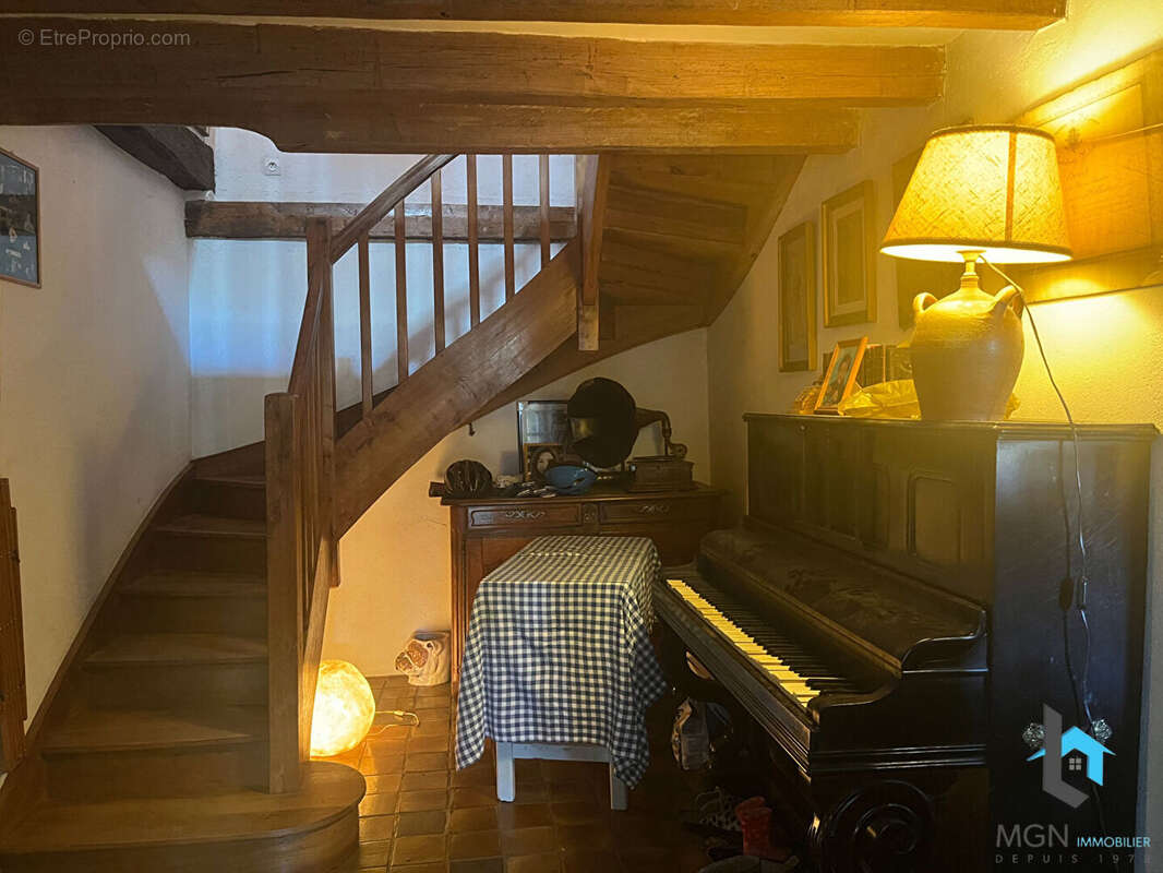 Maison à TRIZAY-LES-BONNEVAL