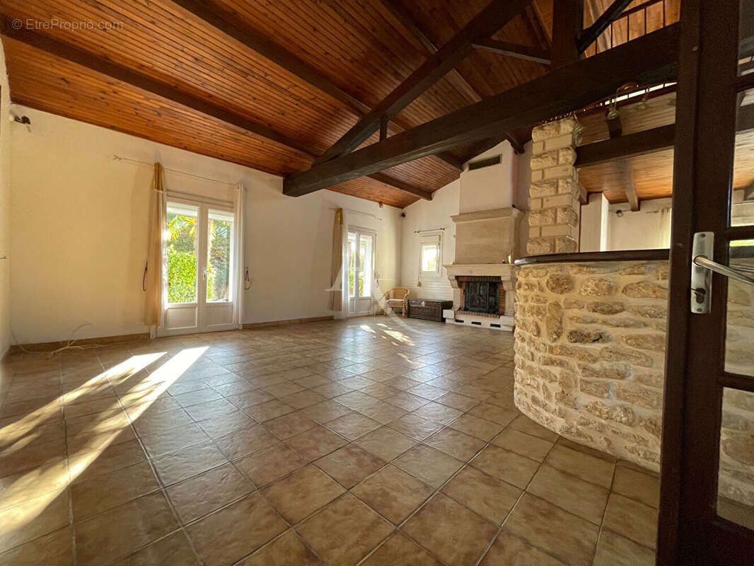 Maison à PONT-L&#039;ABBE-D&#039;ARNOULT