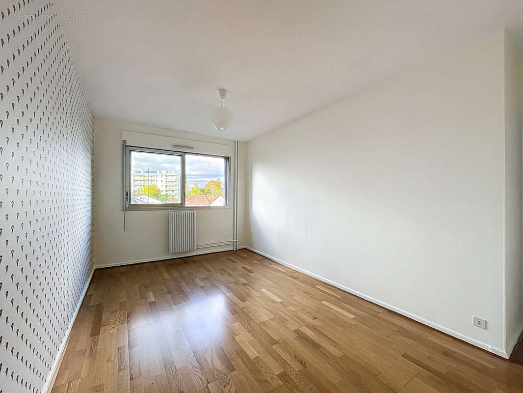 Appartement à LYON-9E