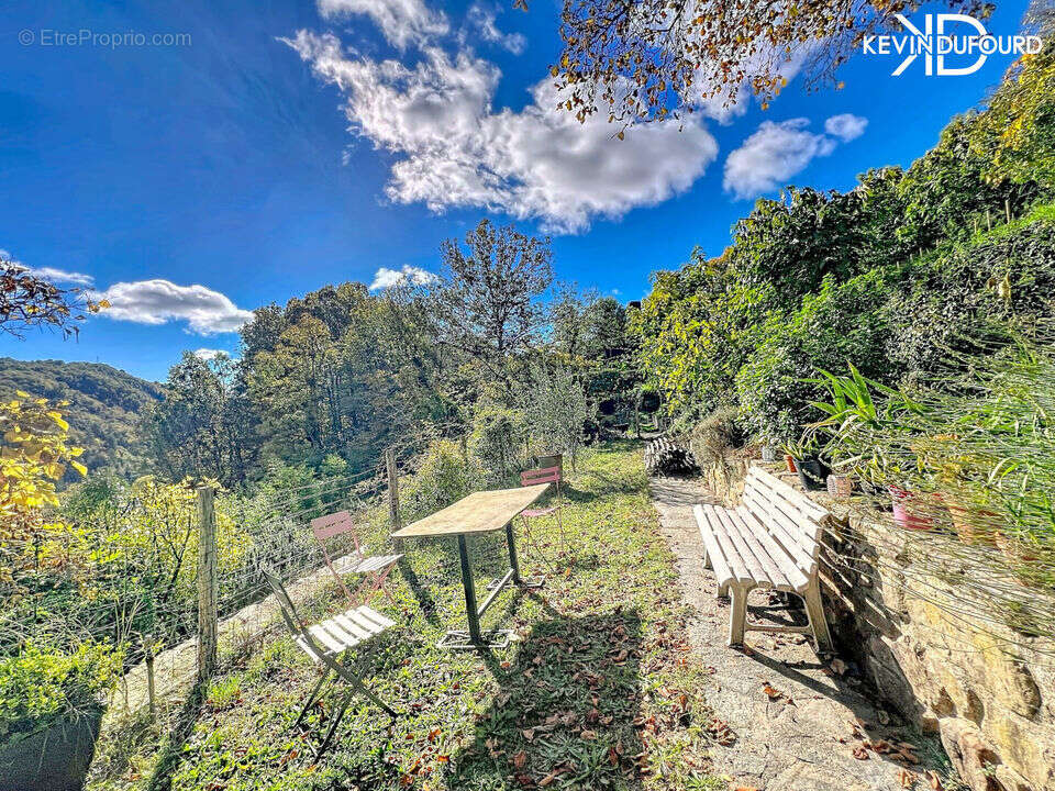 Maison à ANTRAIGUES-SUR-VOLANE