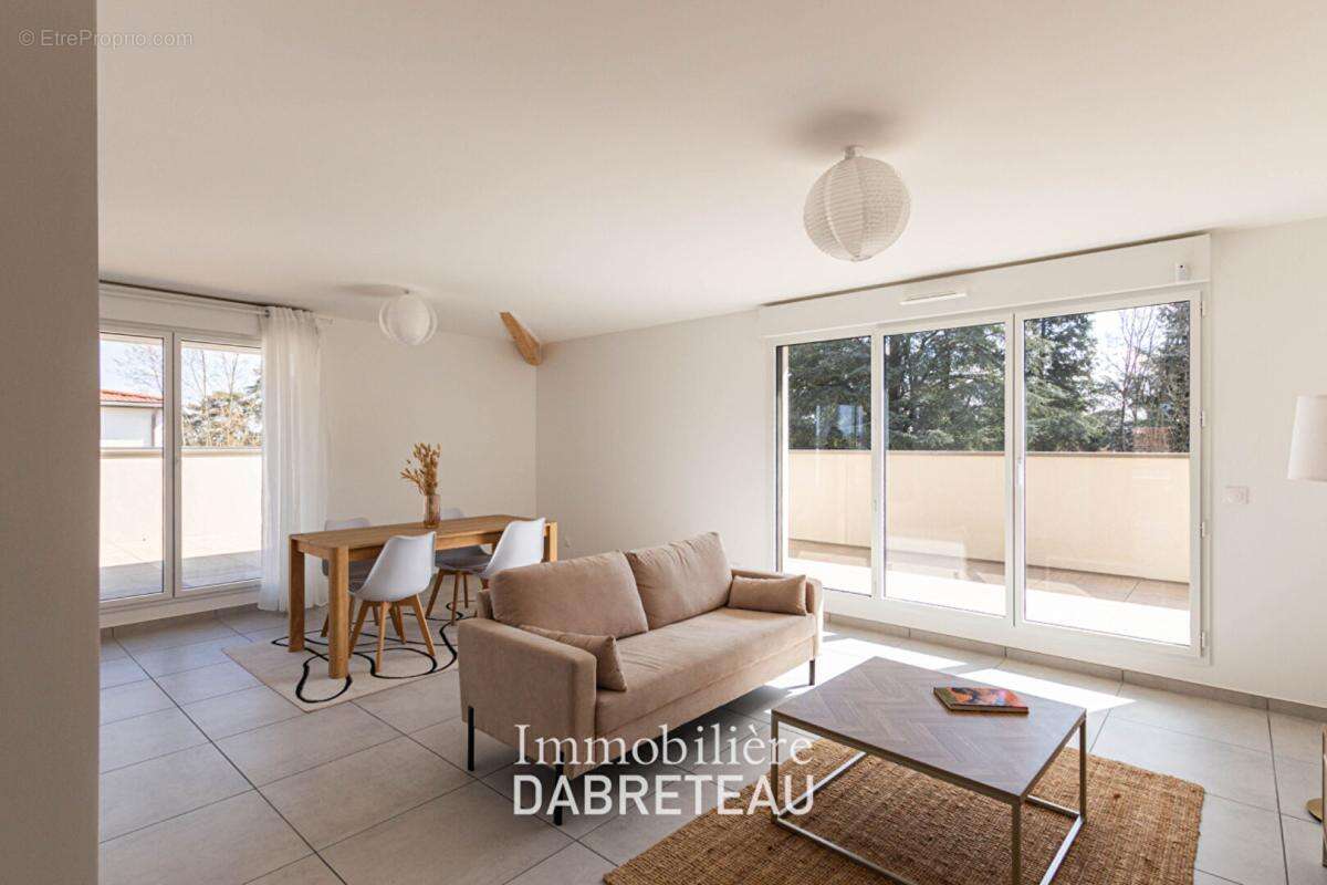 Appartement à FRANCHEVILLE