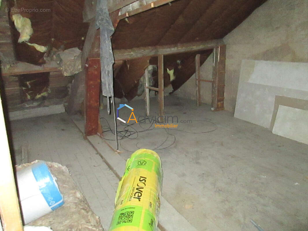 Appartement à LUXEUIL-LES-BAINS