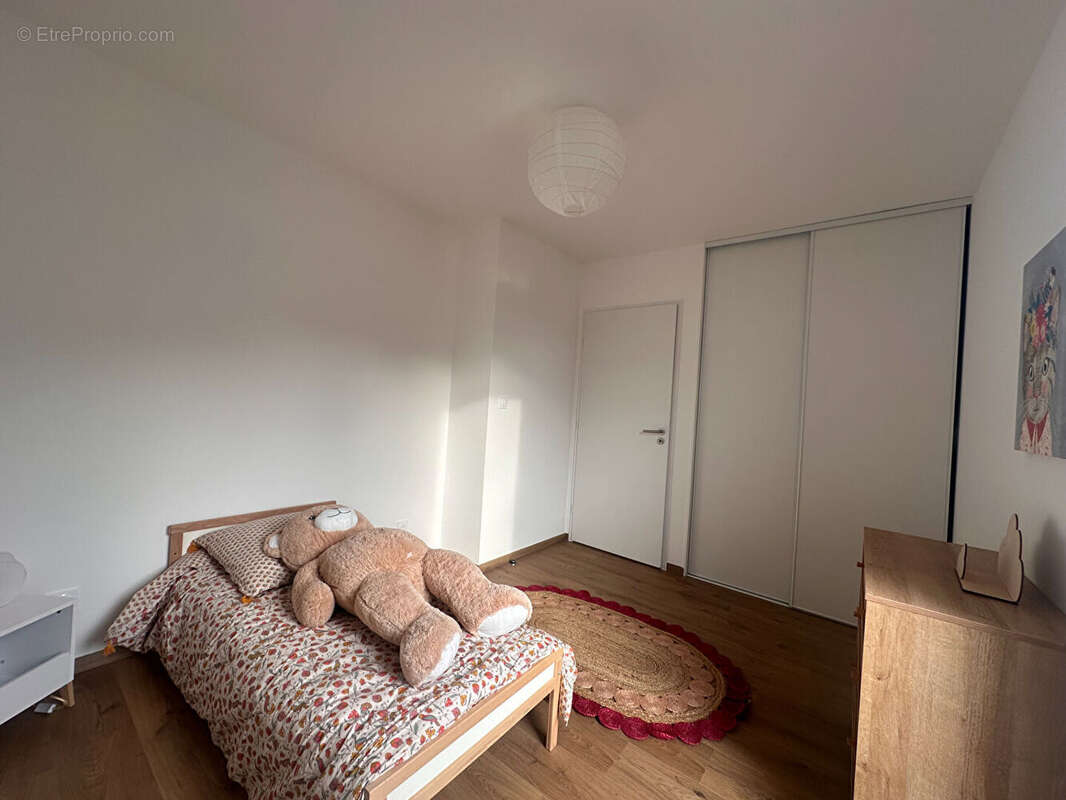 Appartement T4 de standing  77.33 m² - Dernier étage avec 3 terrasses  - Annemasse - photo 11