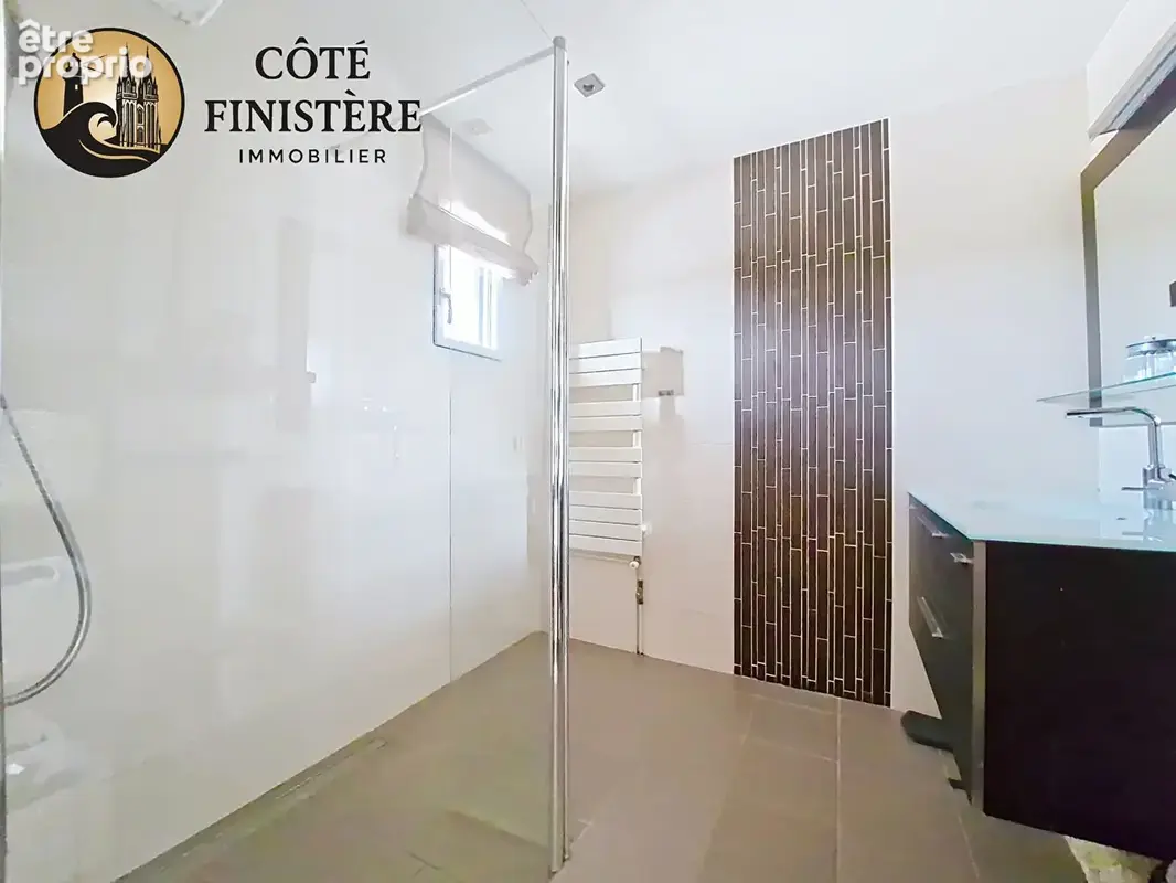Maison  aux beaux volumes aux portes de Quimper  !! - photo 13