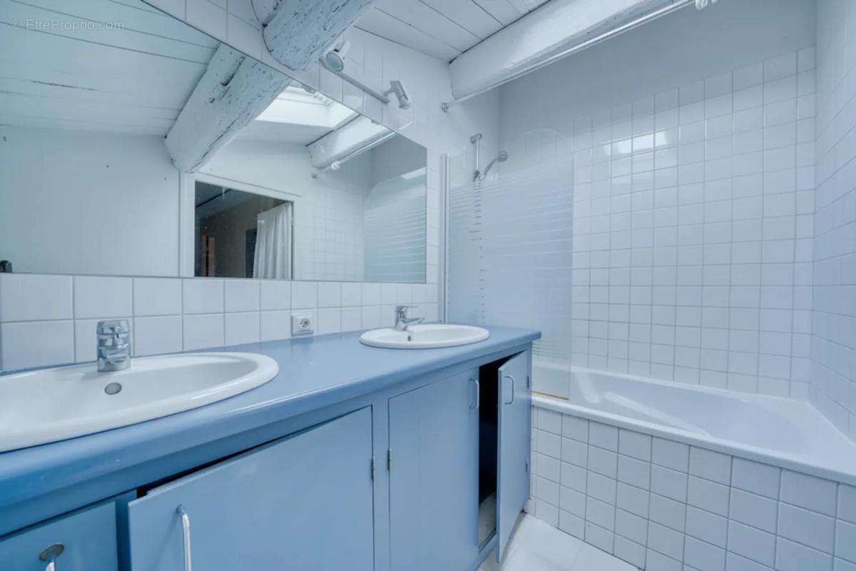 Appartement à SAINT-MARTIN-DE-RE