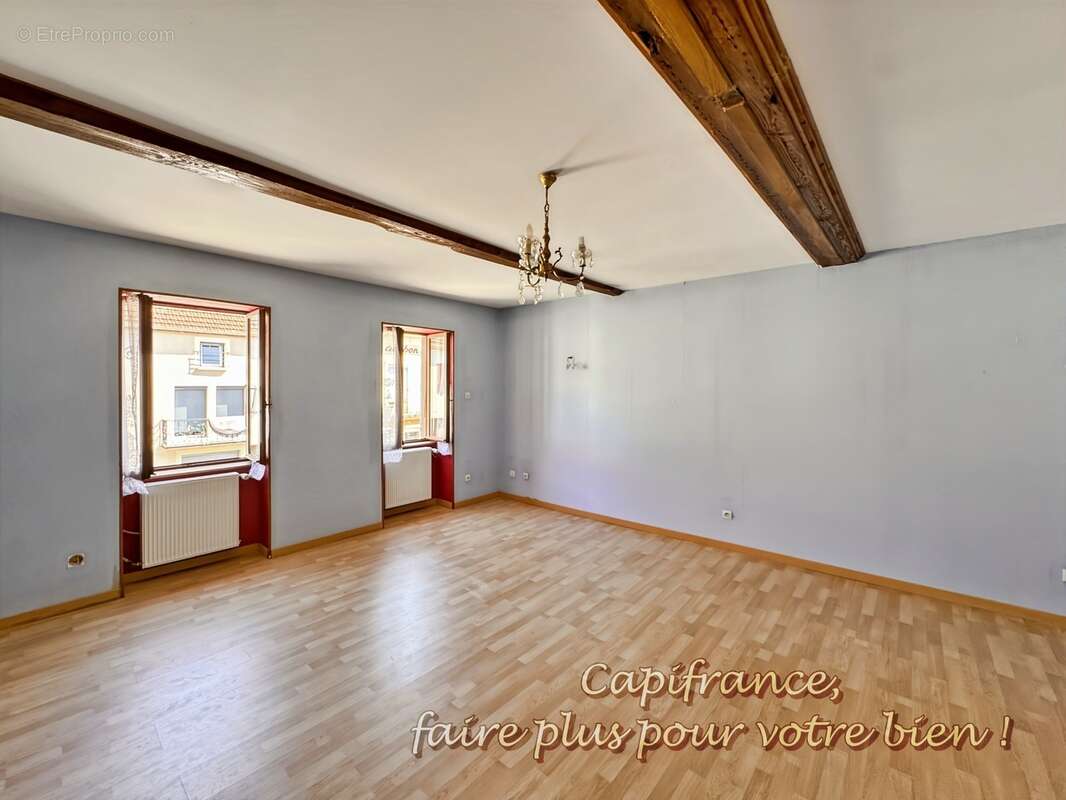 Proche LA CLAYETTE (71) Ensemble immobilier 316 m² habitables – Maison + appartement indépendant + terrain de 852 m² - photo 12
