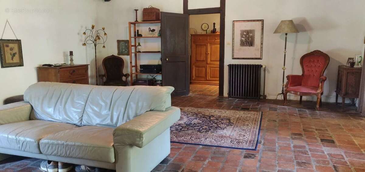 Maison à RUFFEC