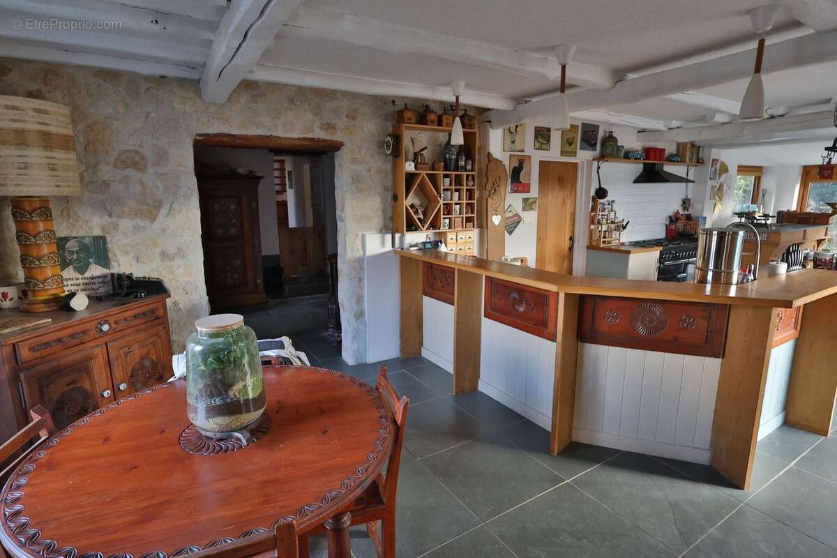 Maison à FENOUILLET-DU-RAZES