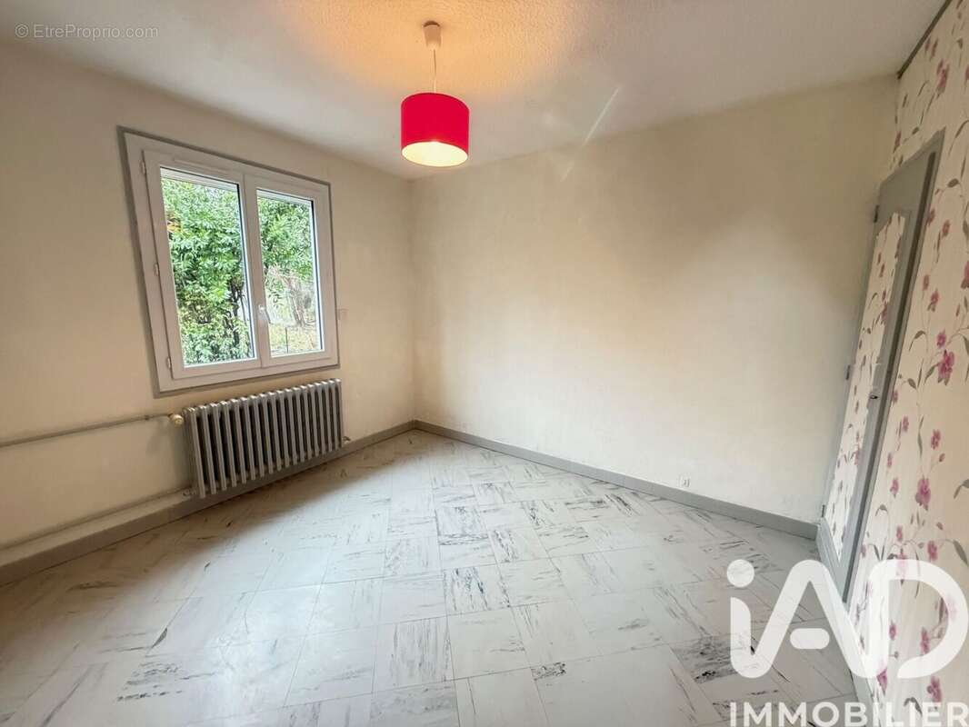 Photo 4 - Maison à SAINT-JEAN-DE-BRAYE