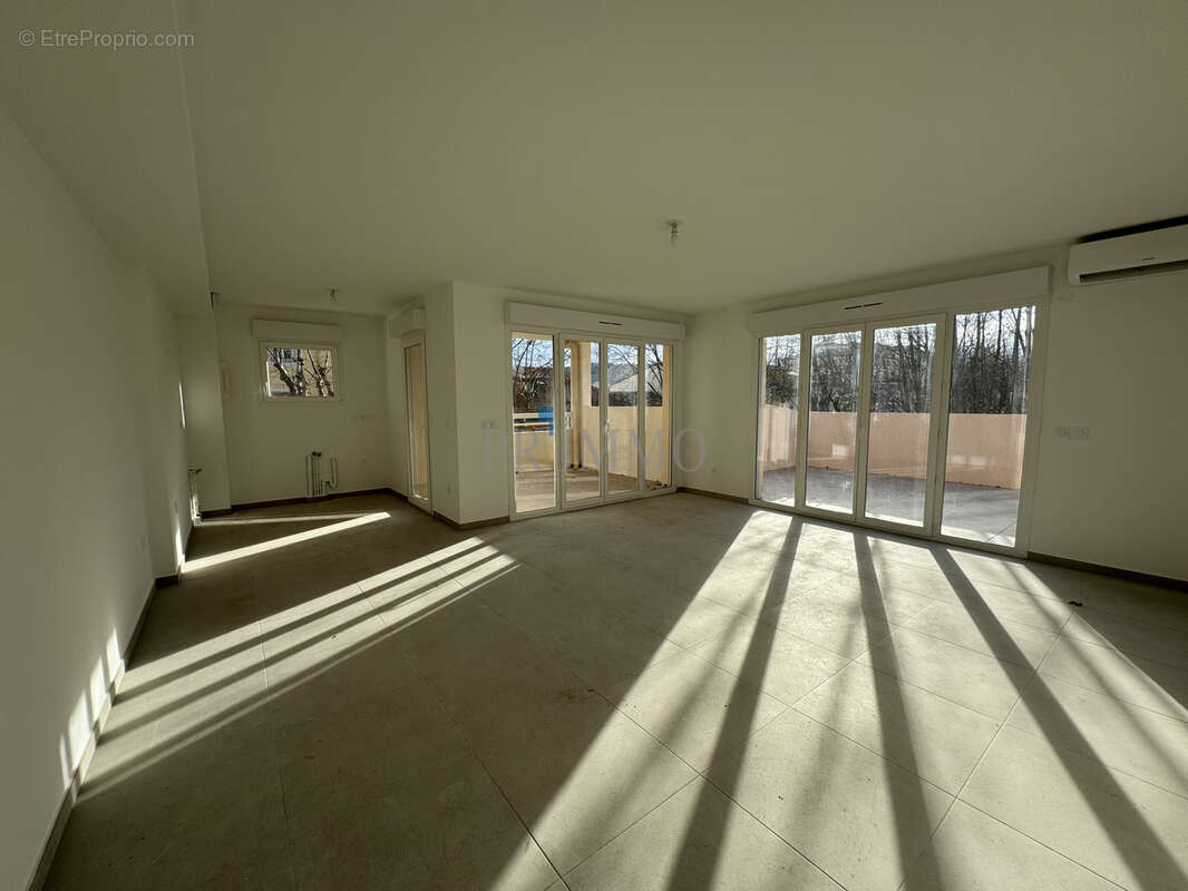 Appartement à DRAGUIGNAN