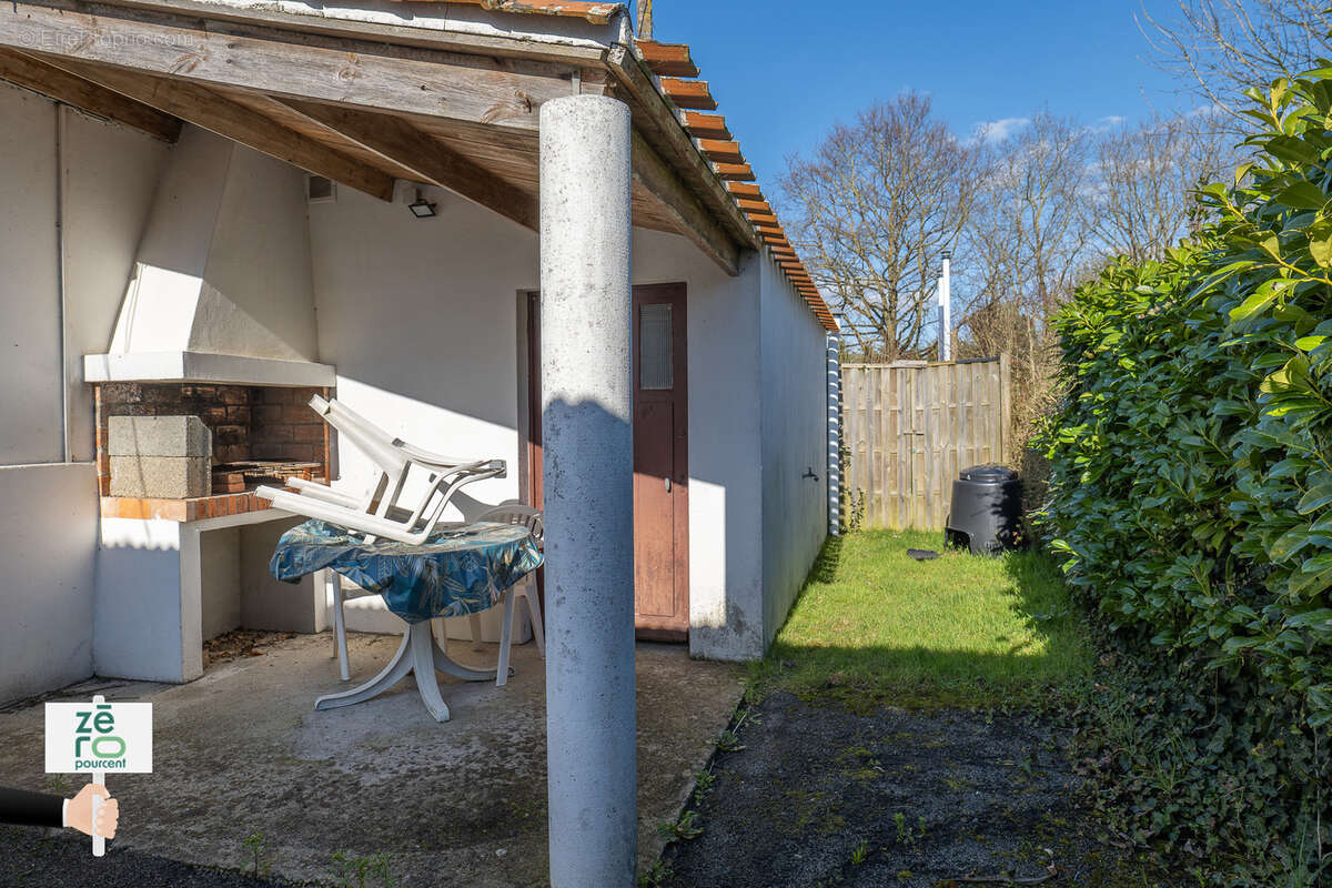 Maison à CHATEAUNEUF