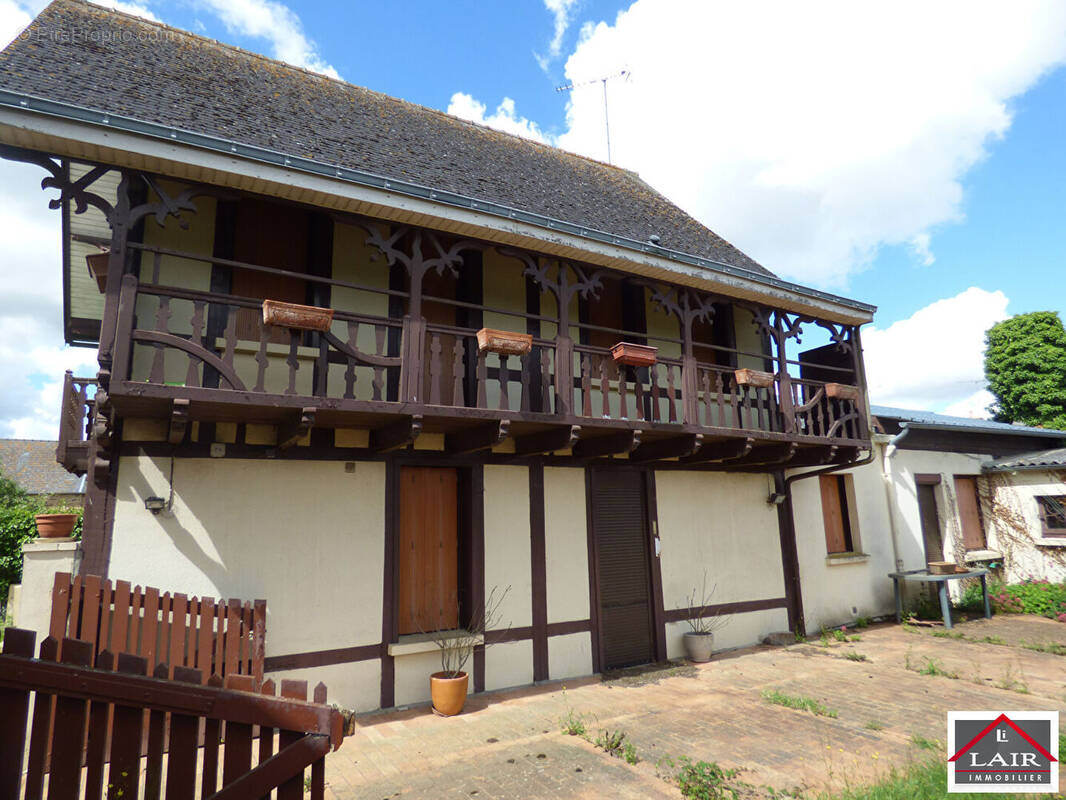 Maison à JAVRON-LES-CHAPELLES
