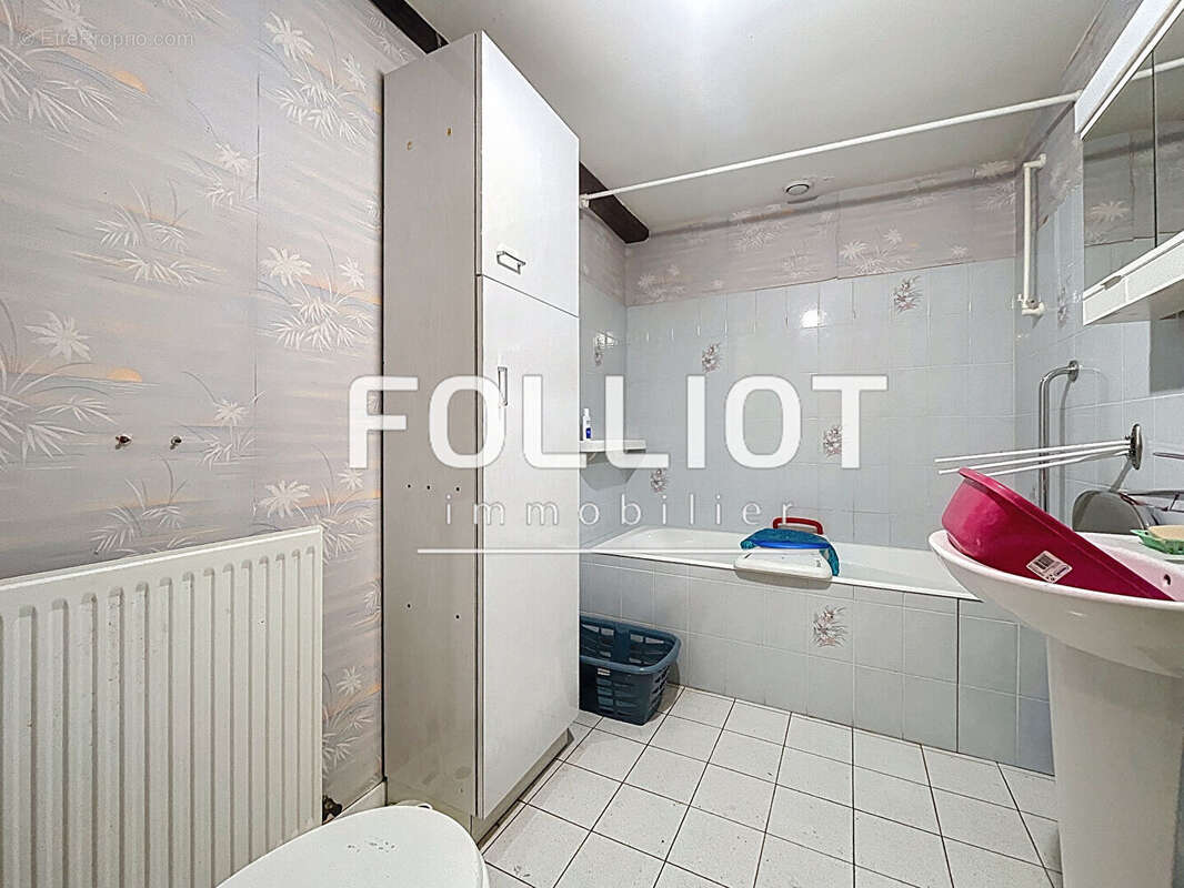 Maison à QUETTREVILLE-SUR-SIENNE