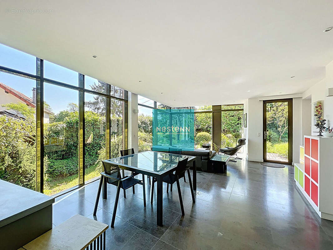 Maison à FRANCONVILLE