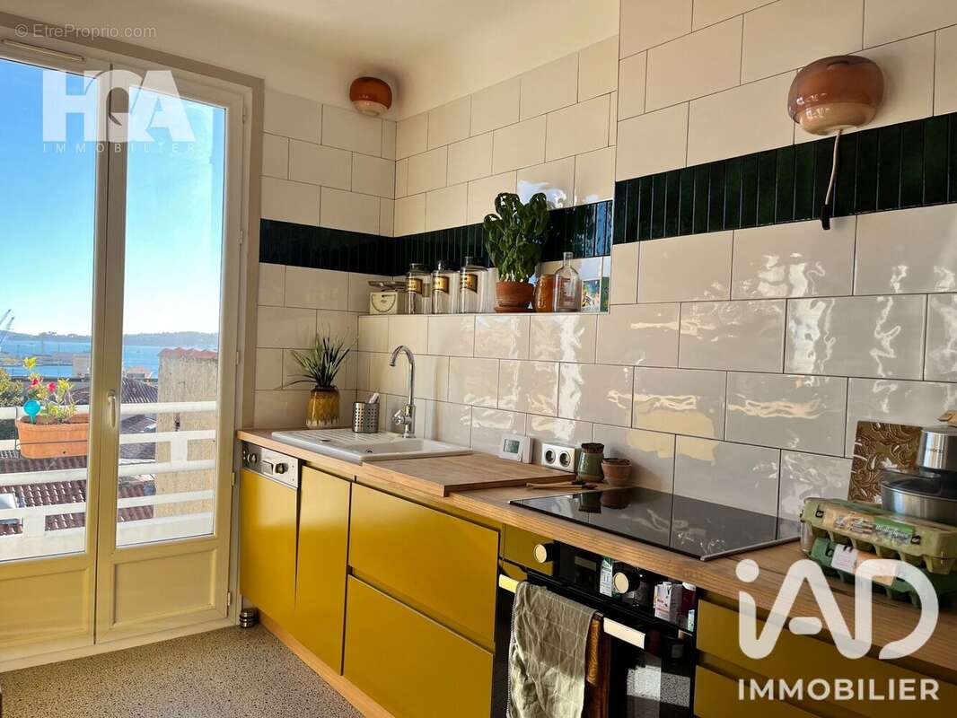 Appartement 97 m² à Toulon  - photo 5