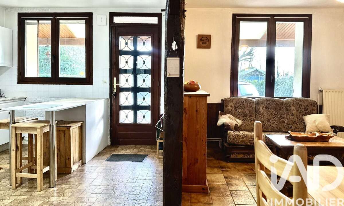 Maison 159 m² à Romagne  - photo 4