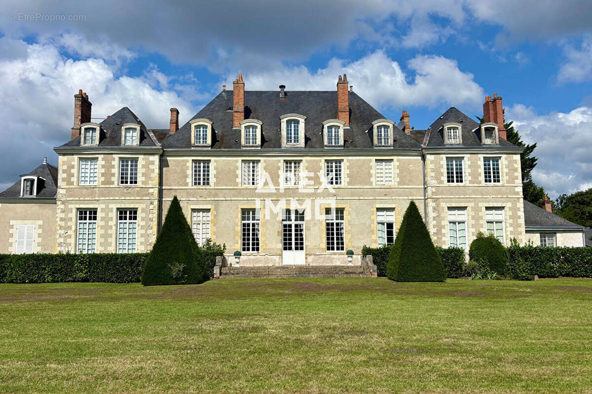 Appartement à CHECY