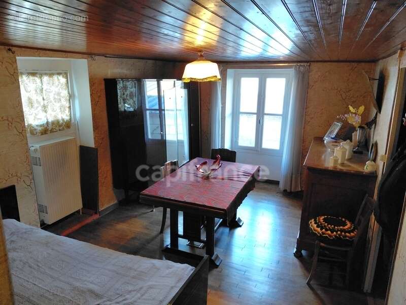 Maison à LATHUS-SAINT-REMY