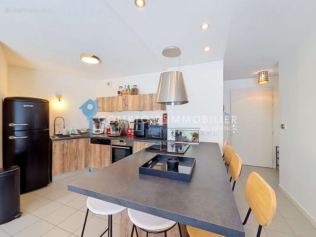 Appartement à MEYLAN