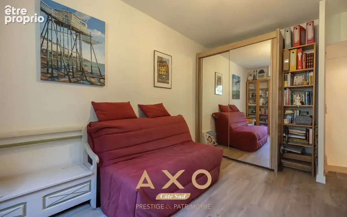 Aix-en-provence  quartier brunet  appartement t3 traversant de 72 m²  terrasse  vue panoramique  garage  stationnement  4 - photo 12