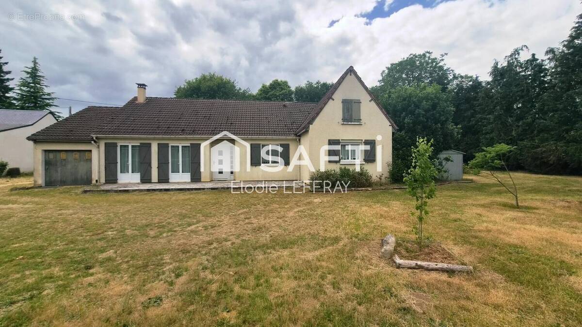 Photo 1 - Maison à PONTVALLAIN