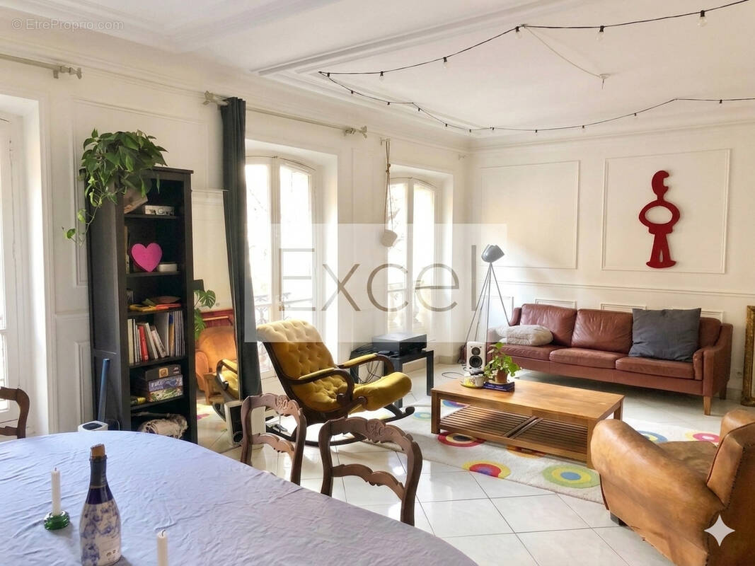 Appartement à PARIS-11E