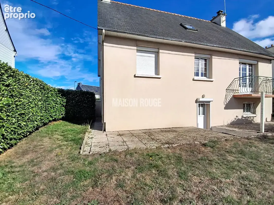 Bourg de PLOUFRAGAN à pied - Maison familiale au calme d'une impasse avec sous-sol total et beau jardin - photo 15