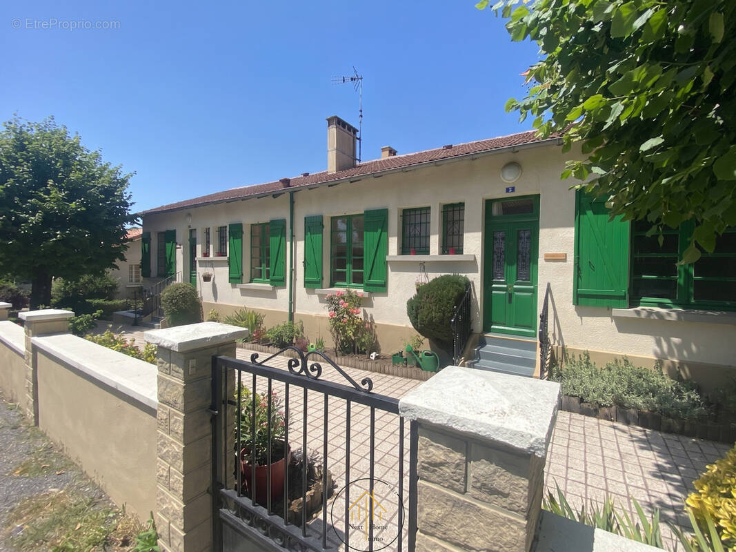 Maison à CHALAIS