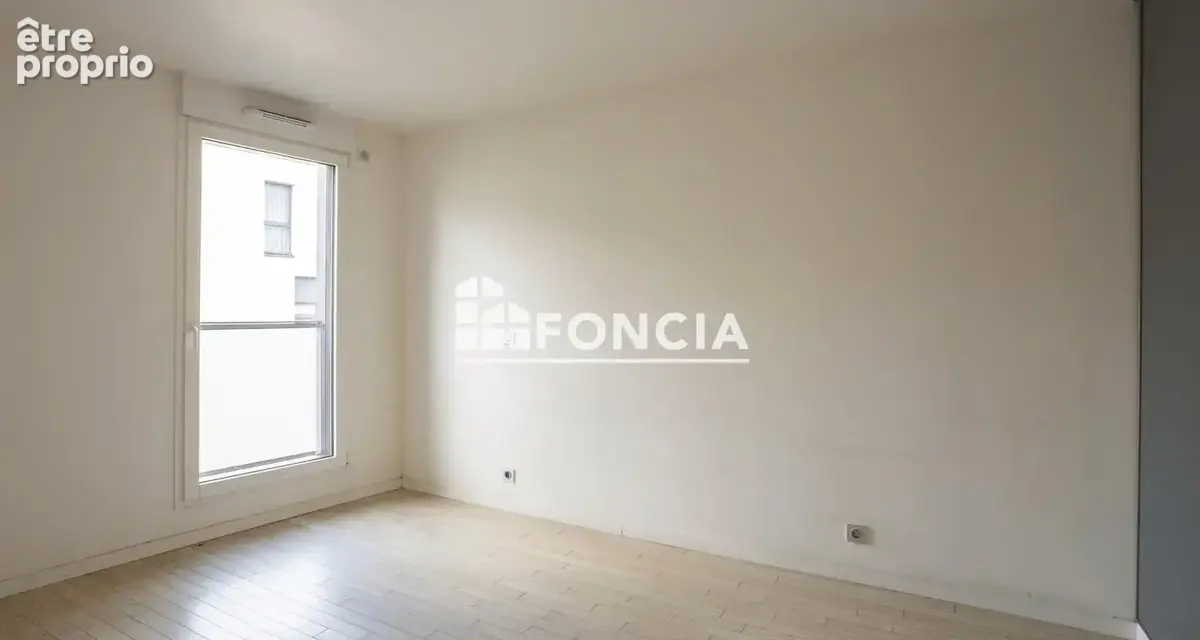 Enghien centre à 2 pas de la gare dans immeuble 2016 Confortable F2 offrant séjour avec cuisine ouverte équipée, balcon chambre  - photo 5