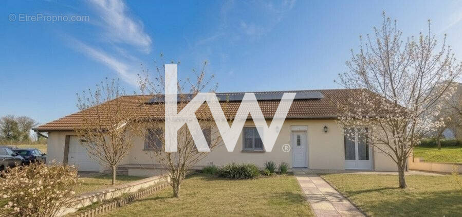 Maison à COLOMBE-LES-VESOUL