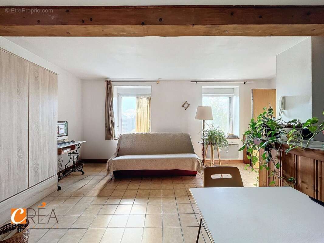 Maison à LACHAPELLE-SOUS-ROUGEMONT