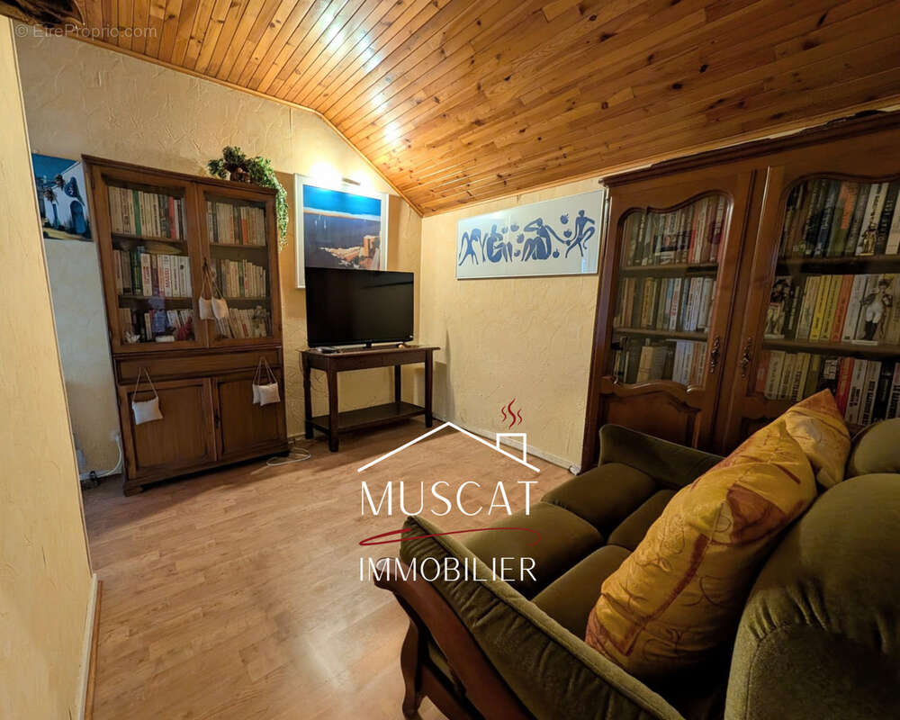 Maison à BONNEFAMILLE
