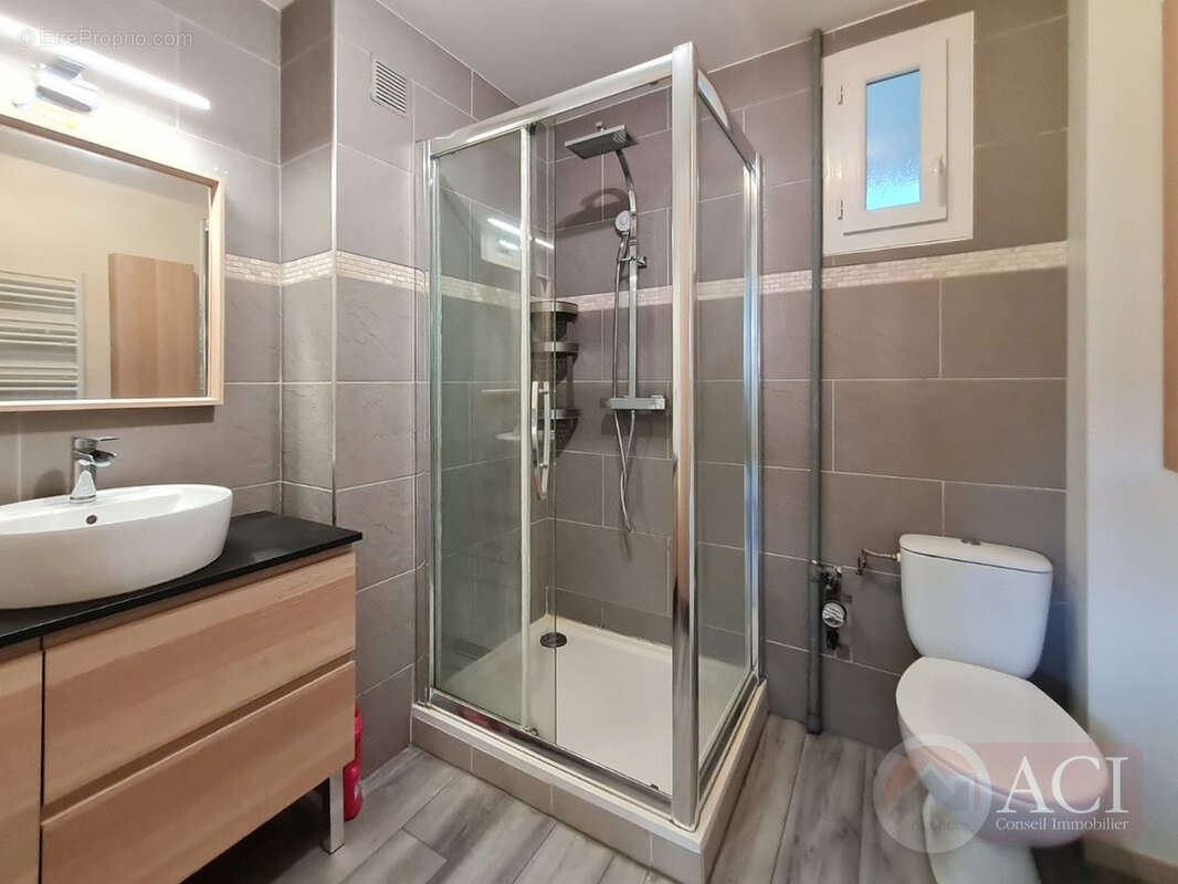 Appartement à GROSLAY