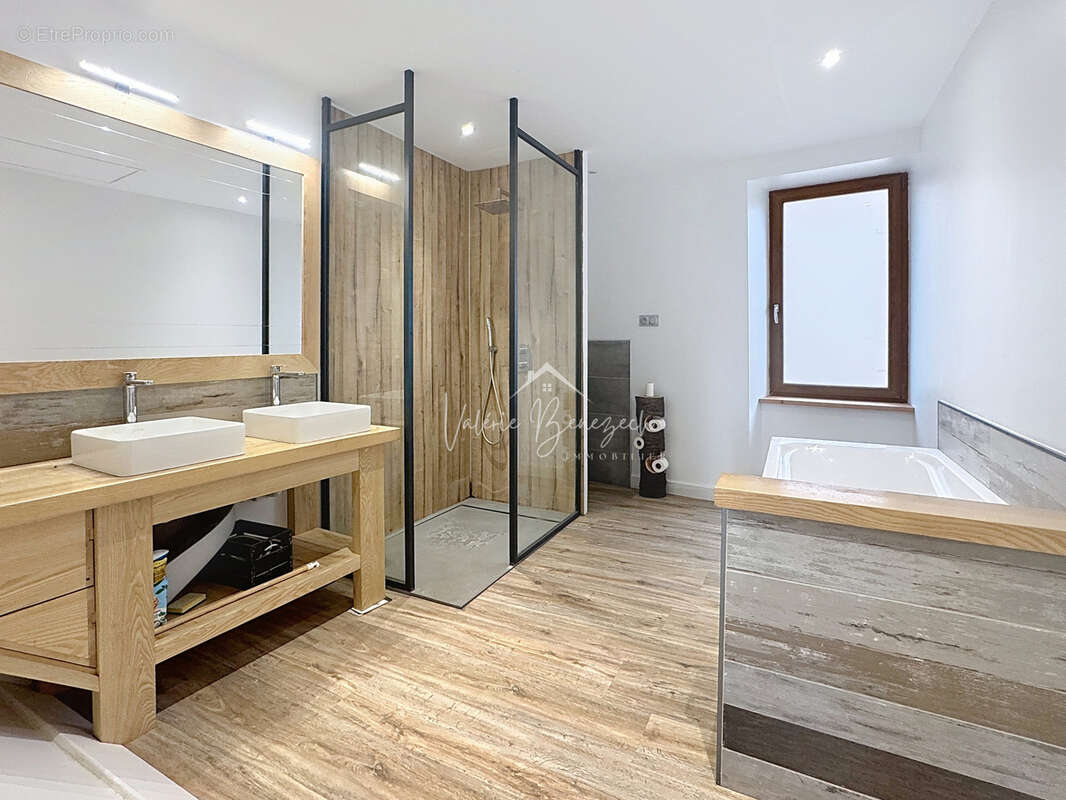 Maison à SAINT-AFFRIQUE