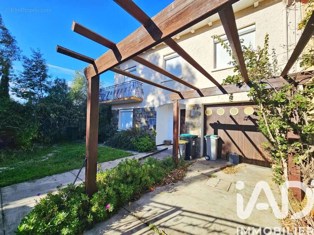 Photo 5 - Maison à SAINT-ESTEVE