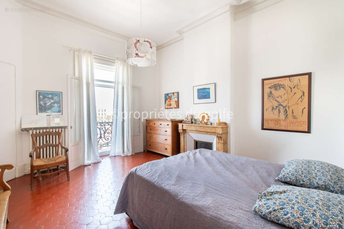 Sète, vue quai, bel appartement de charme 6 pièces, - photo 10