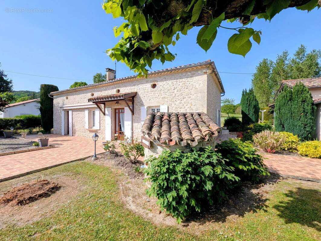 Maison à DAUSSE