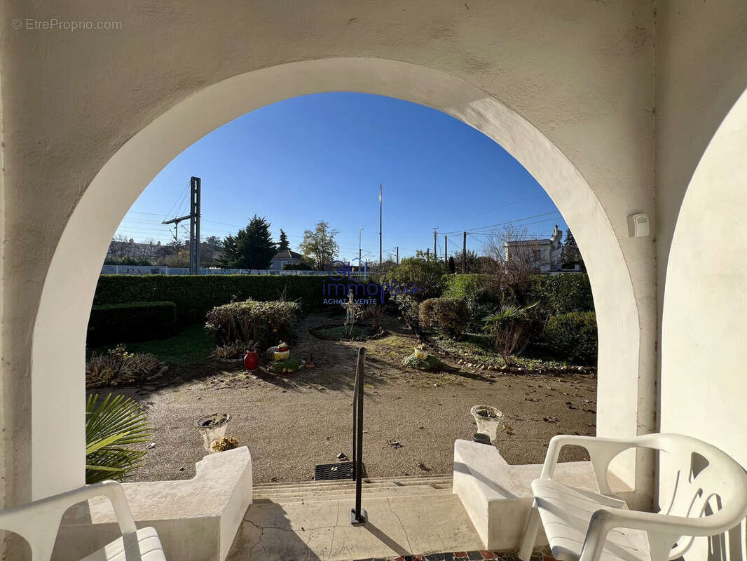 Maison à ROMANS-SUR-ISERE