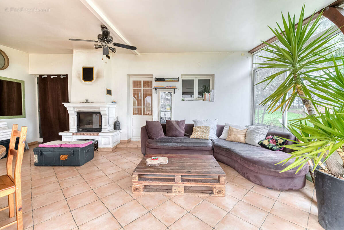 Maison à DOUE-LA-FONTAINE