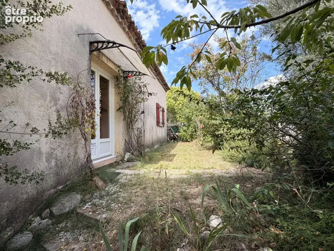 Maison + Atelier en Zone Artisanale À Vendre - photo 10
