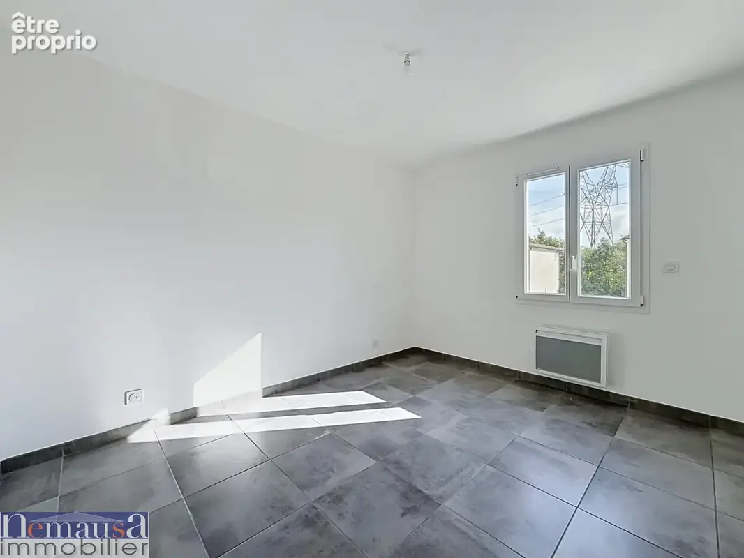 La calmette   maison t4 de 91 m2   3 chambres   garage   stationnement   jardin   environnement calme - photo 12