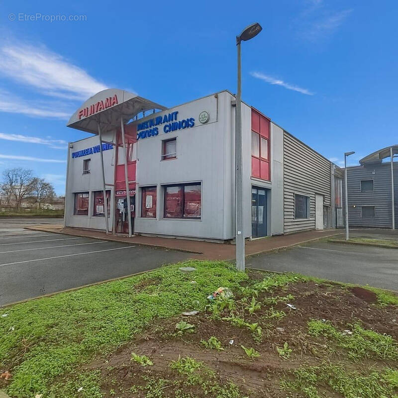 Commerce à PIERRELAYE