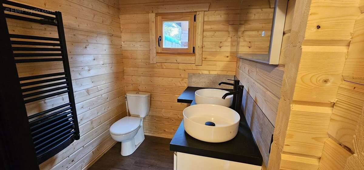 Maison à LE CASTELLET