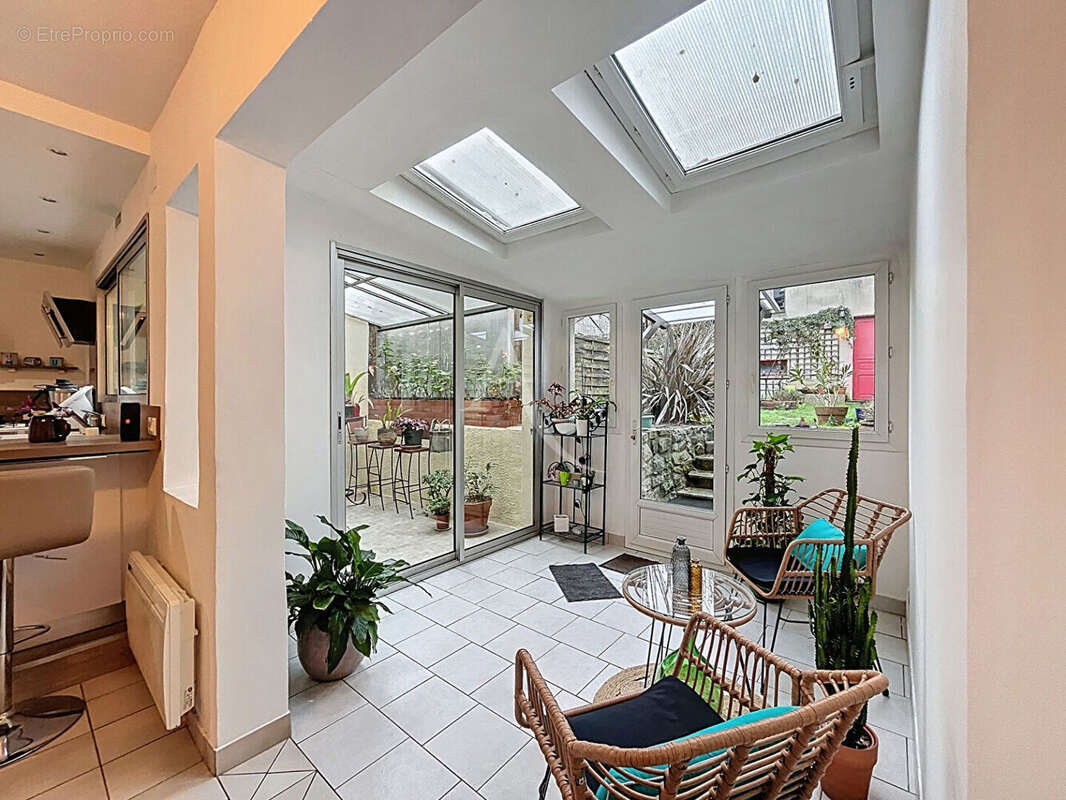 Maison à MORTAGNE-SUR-SEVRE